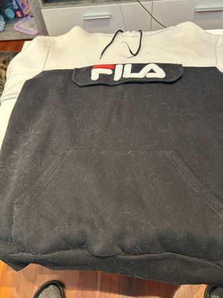 Sudadera Fila Negra y Blanca