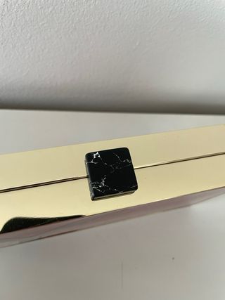 Bolso Clutch Purificación Garcia Rojo y Dorado