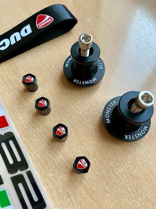 Pack accesorios moto Ducati