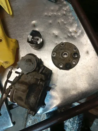 Culata, pistón y cilindro Husqvarna 125 2T