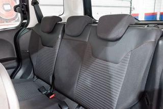 Ford Tourneo Courier TOURNEO COURIER GASOLINA 100CV 5P