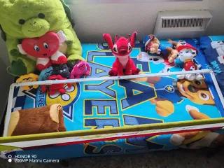 Barrera de seguridad para cama infantil