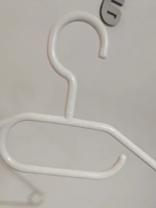Grucce in plastica bianche 7 pz