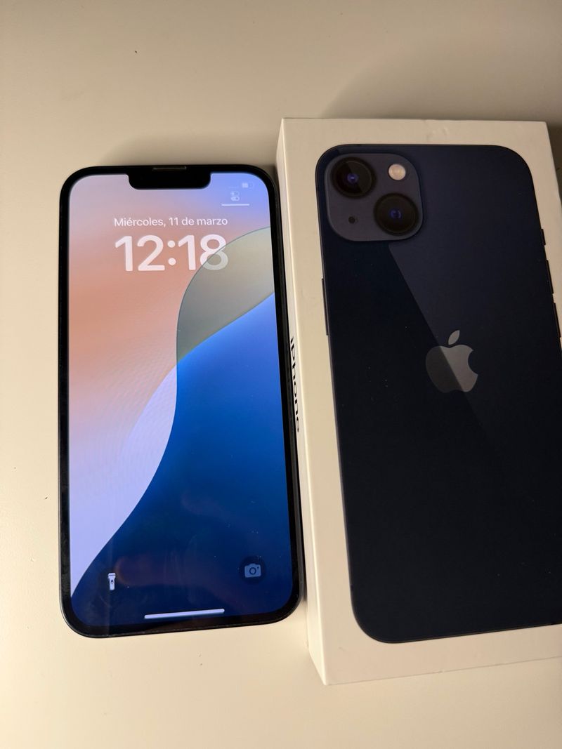 iPhone 13 128GB – Muy cuidado + caja-NEGOCIABLE