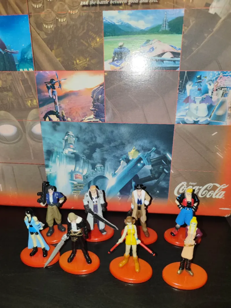 Figuras sueltas Final fantasy Coca-Cola afbeelding 2