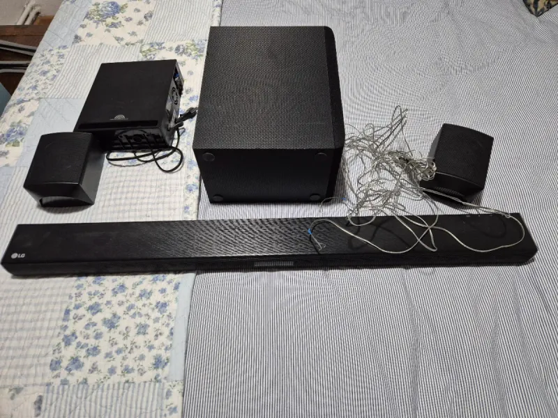 Barra de Sonido LG Negra afbeelding 2