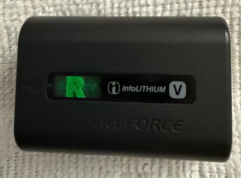 Batería Sony InfoLithium V ActiFORCE