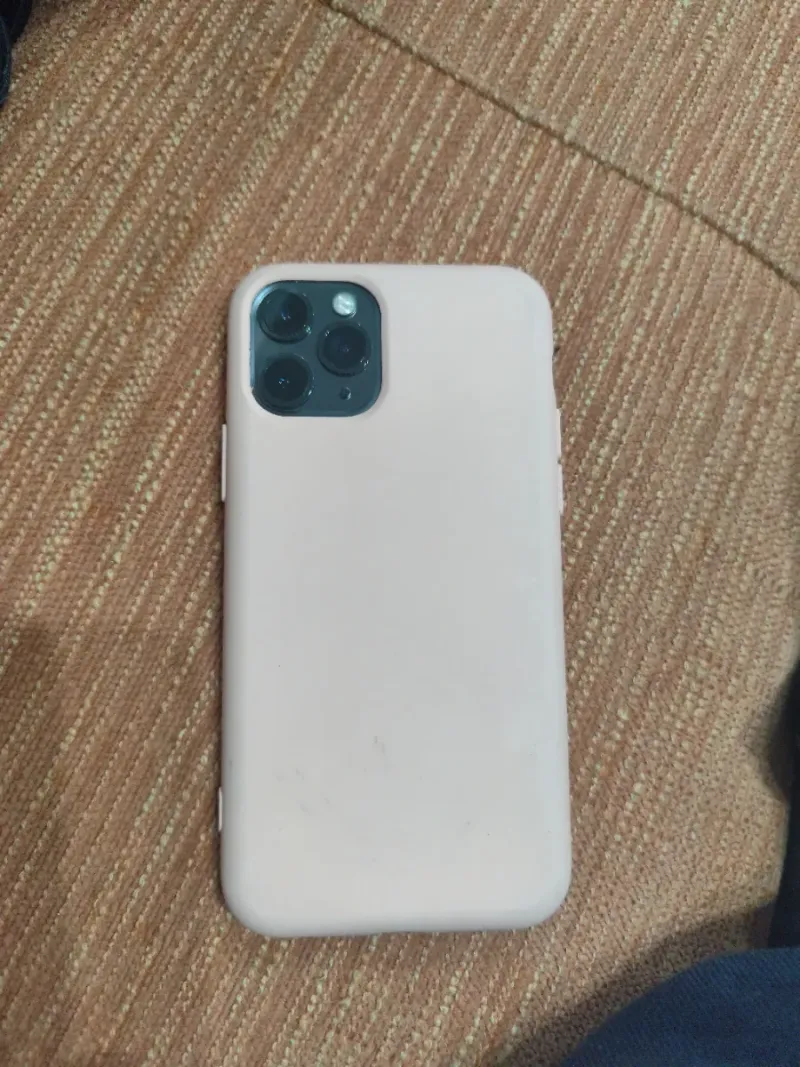 iPhone 11 64GB Gris Seminuevo afbeelding 4