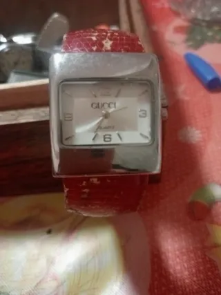 Orologio al quarzo Gucci da donna