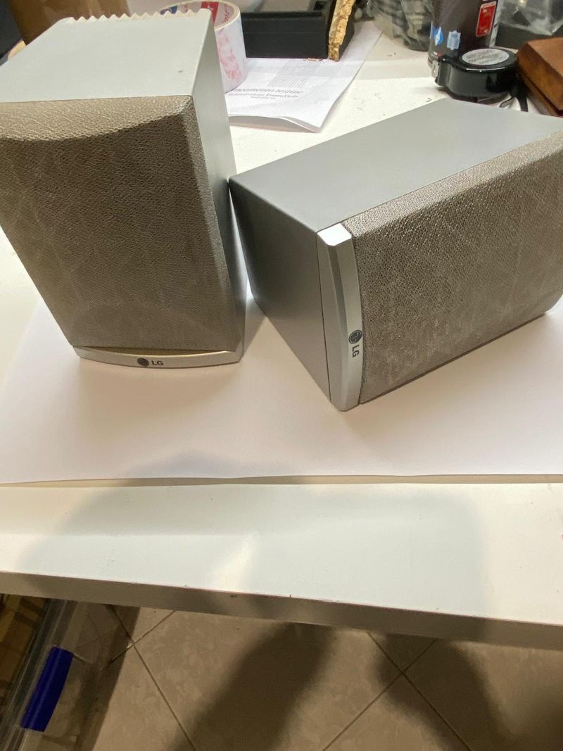 Kit de Audio 2.1 LG Subwoofer + 2 Satélites afbeelding 6
