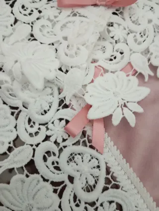 Tris centrini velluto rosa con pizzo e fiocchi