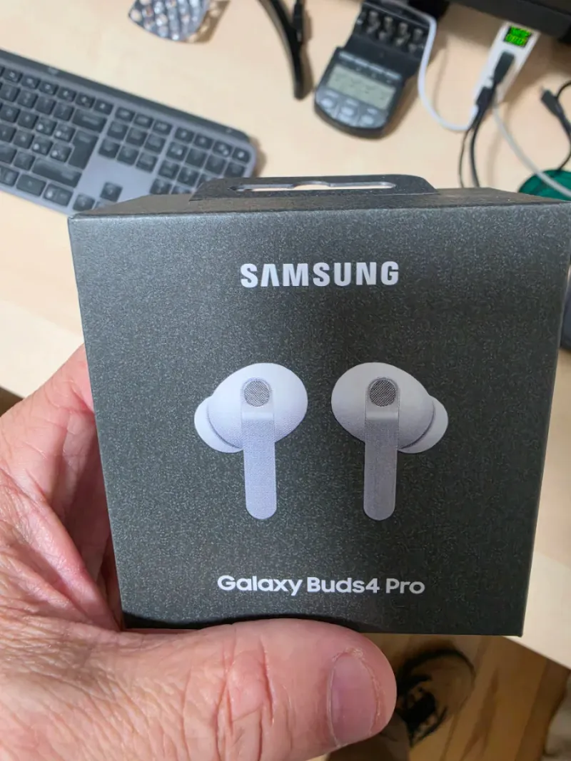 Samsung Galaxy Buds 4 Pro Blancos