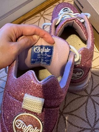 Buffalo London Plataforma Rosa Glitter Y2K