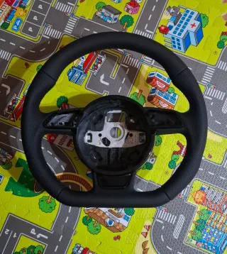 Volante Audi A5 achatado