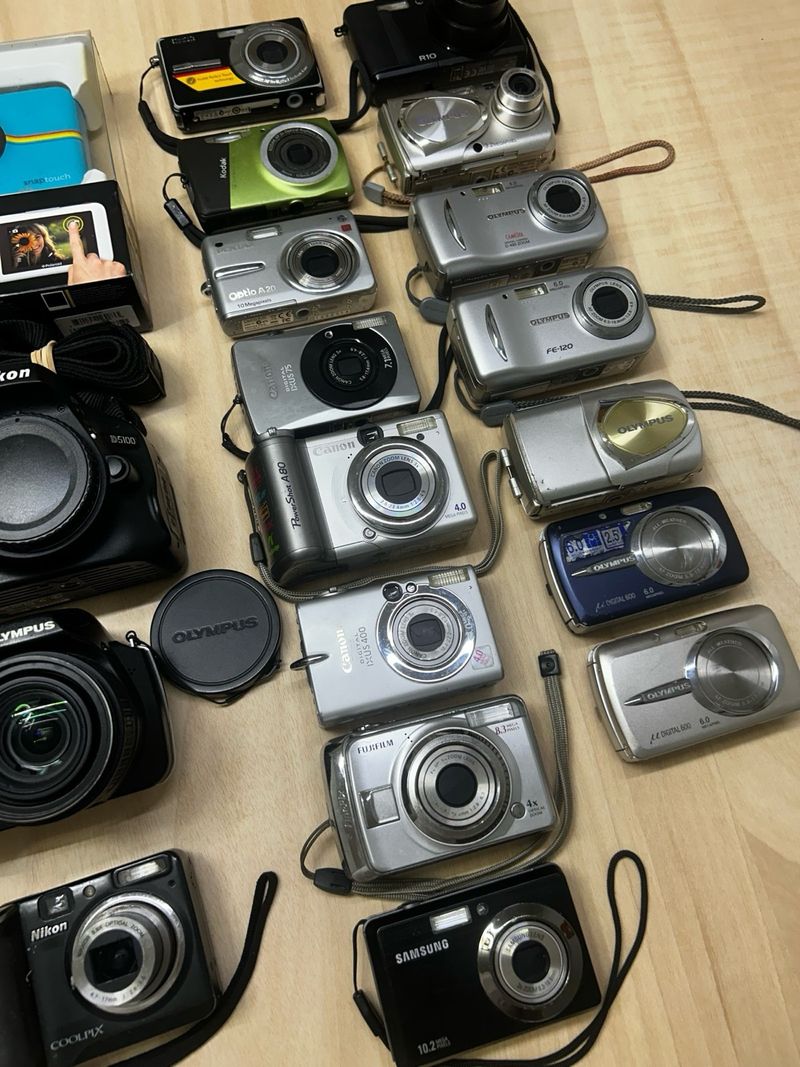 Lote cámaras de fotos digitales afbeelding 3