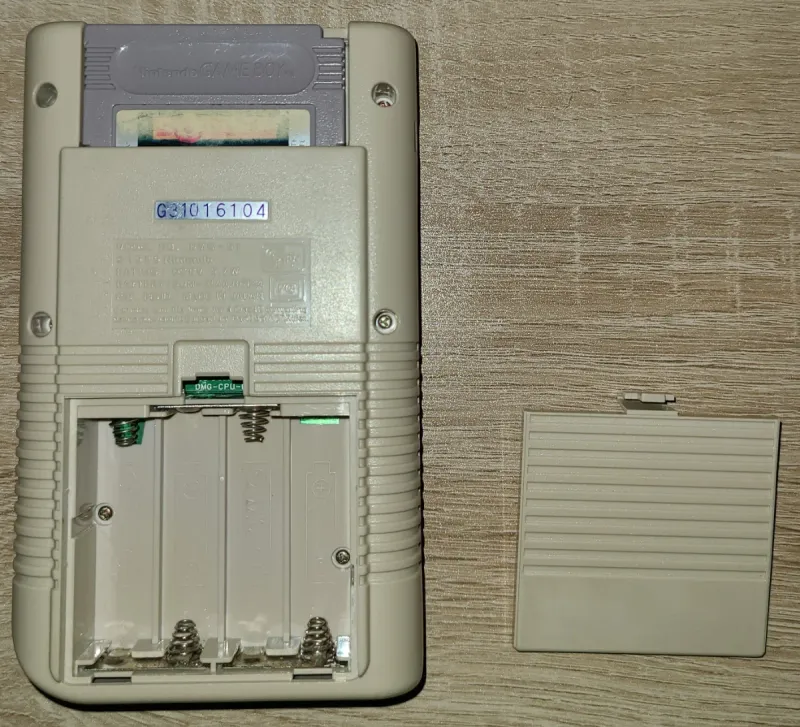 Nintendo Game Boy + Juego Soccer afbeelding 3