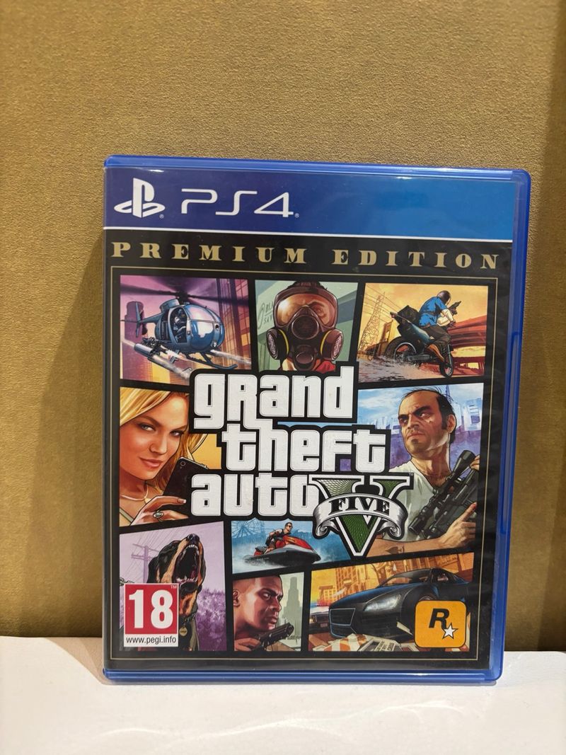 Caratula GTA V Premium Edition PS4