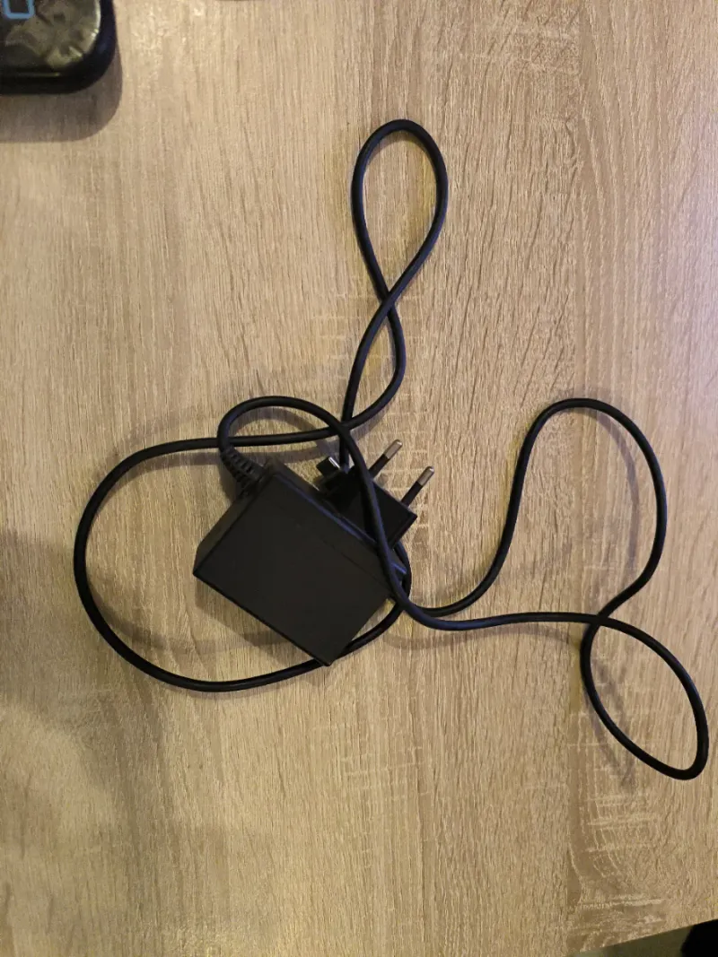 Nintendo Switch + Funda + Cargador afbeelding 6