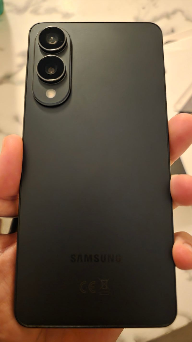 Samsung Galaxy Edge – 256GB – Enero/2026 afbeelding 6