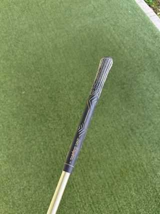 Hierro hibrido 4 Vulcan Golf 21° regular