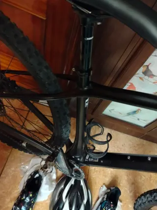 Bicicleta carbono Ruedas Grandes Montaña