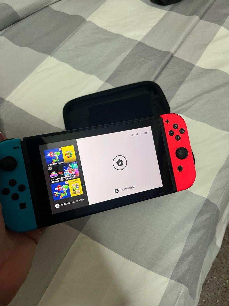 Nintendo Switch Azul y Rojo afbeelding 3