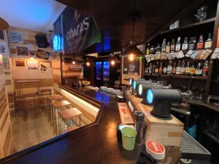 TRASPASO PUB BARRIO HUMEDO