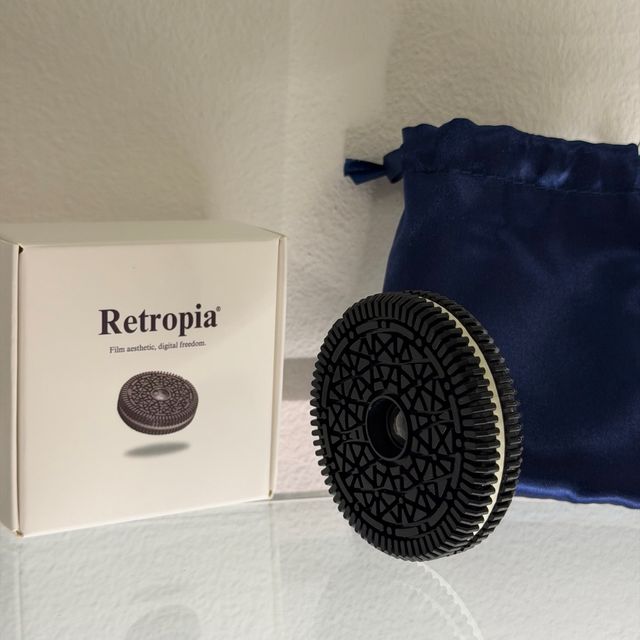 Objetivo Retropia para Sony E-Mount