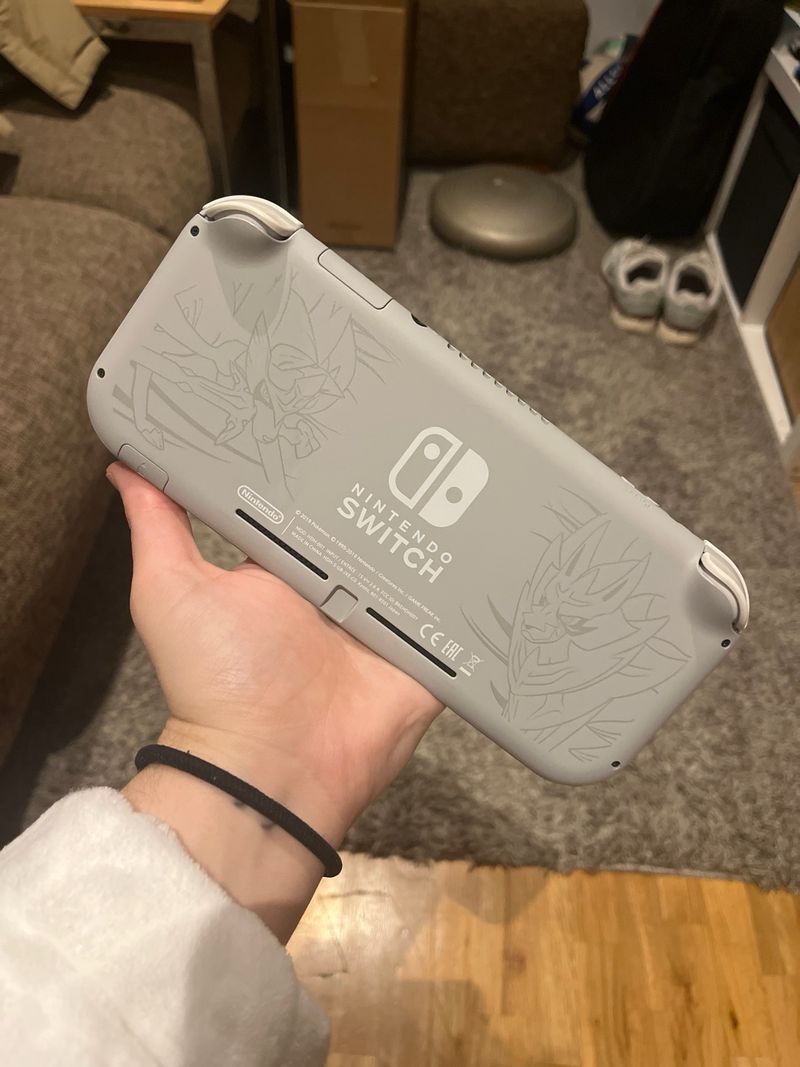 Nintendo Switch Lite Edición Pokémon Espada Escudo afbeelding 8