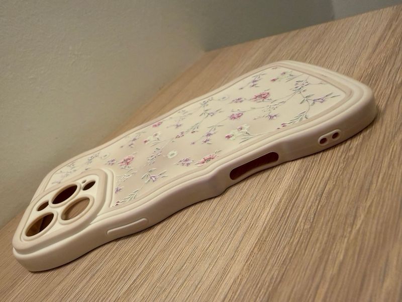Funda iPhone 16 Pro Max floral afbeelding 4