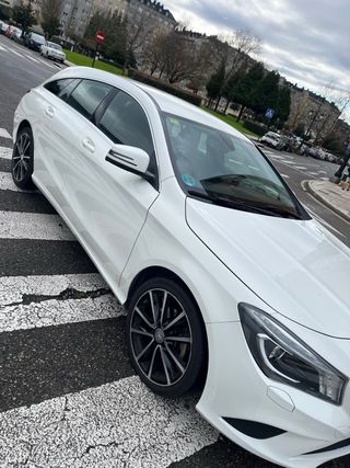 Mercedes-Benz Clase CLA 2016