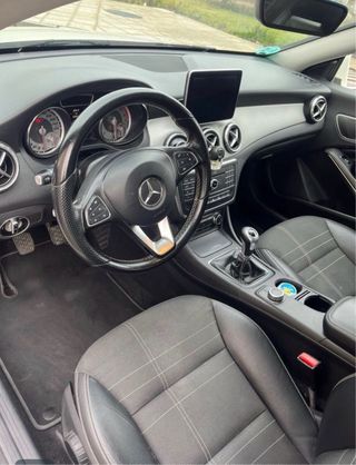 Mercedes-Benz Clase CLA 2016