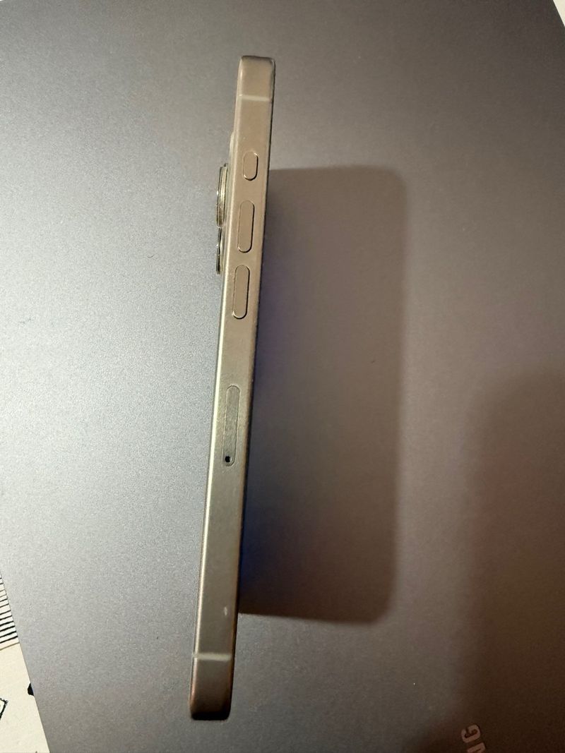 iPhone 15 Pro 128 GB afbeelding 3