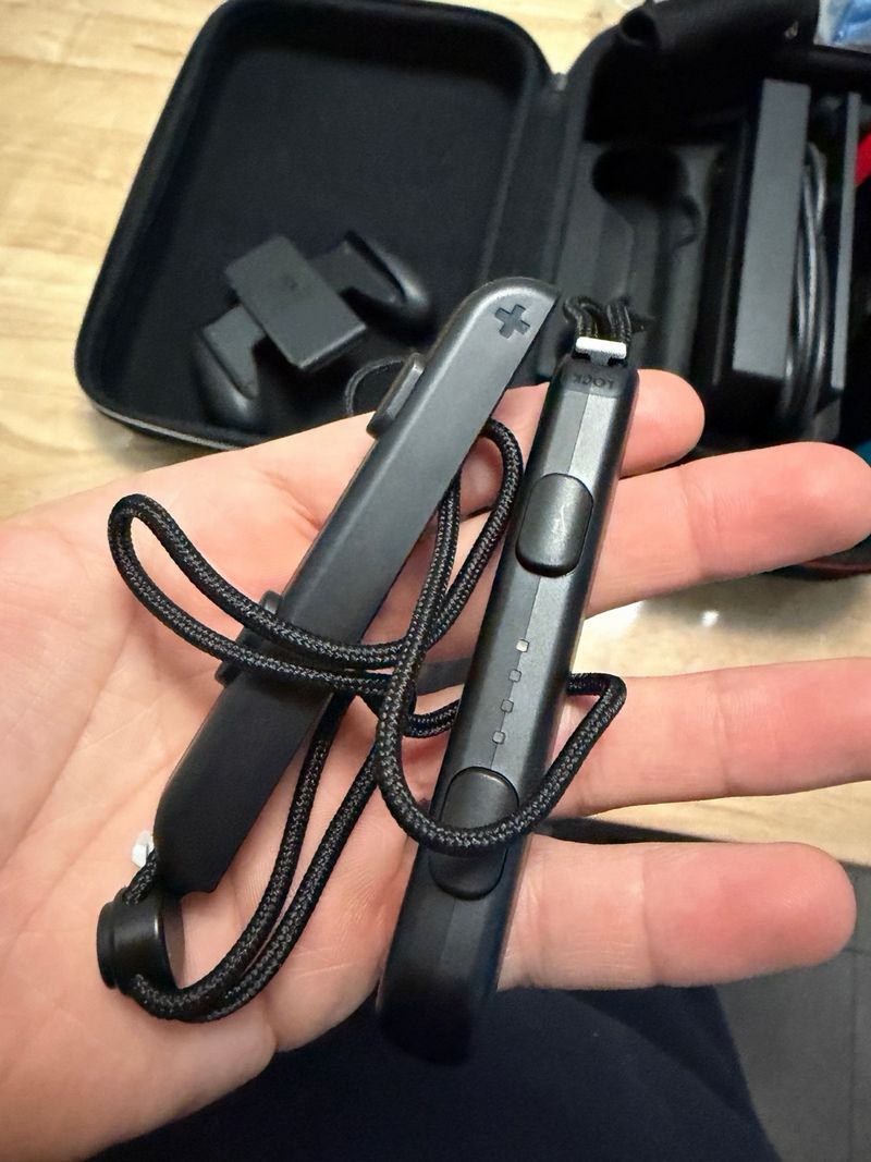 Nintendo Switch Poco Uso con accesorios afbeelding 8