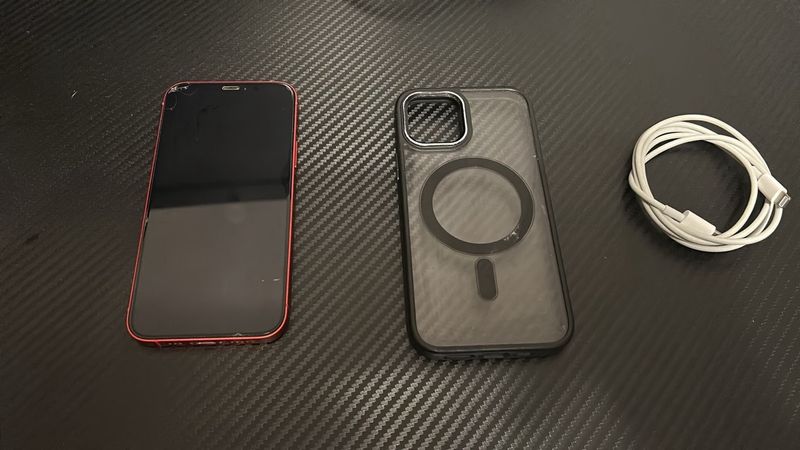 iPhone 12 Rojo