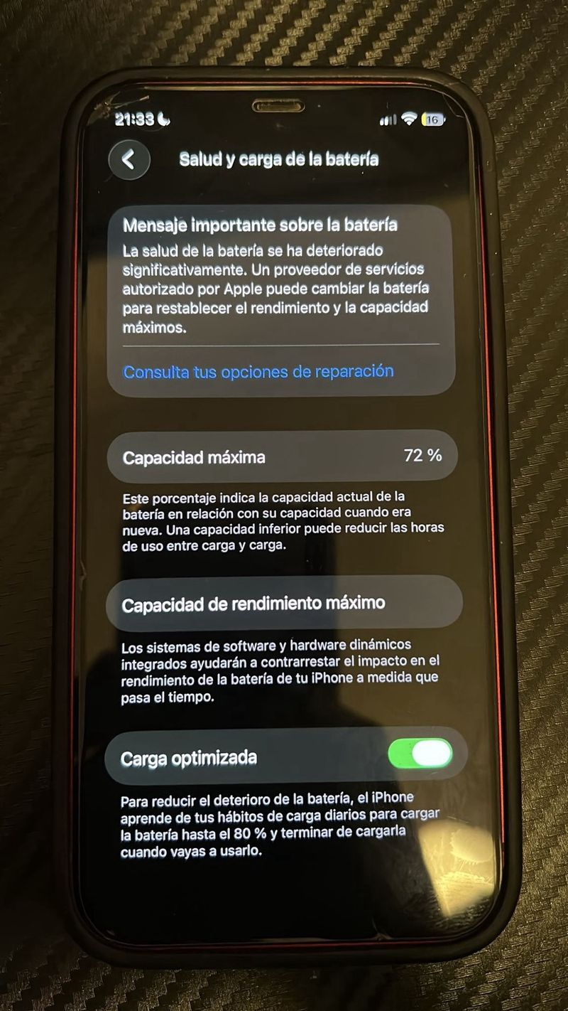 iPhone 12 Rojo afbeelding 7