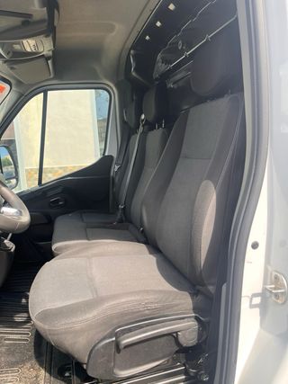 Renault Master L3H2 2023 150cv