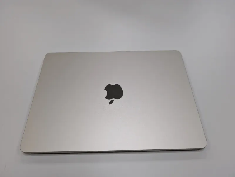 MacBook Air 2024 Plata