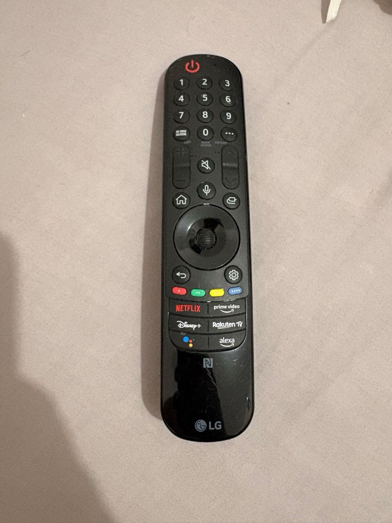 LG 55 UHD 4K Smart TV UQ751 + Base afbeelding 6