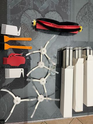 Accessori Roborock: spazzole, filtri e altro.
