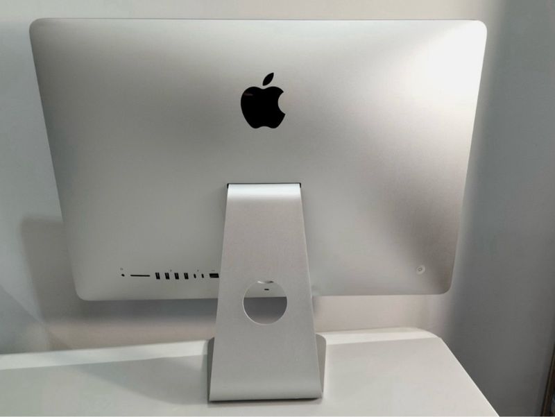 iMac 21.5 4K 8GB RAM + SSD afbeelding 4