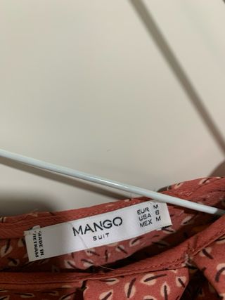 Blusa estampada lazo espalda Talla M