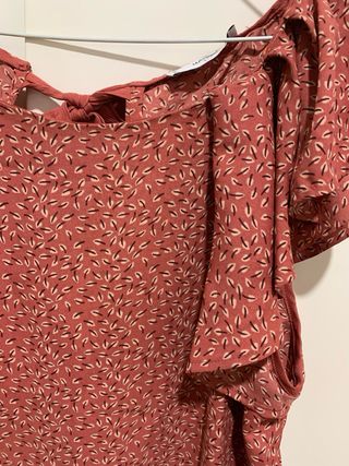 Blusa estampada lazo espalda Talla M