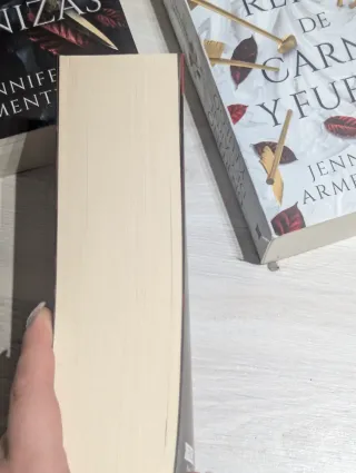 Saga de sangre y cenizas. 3 libros