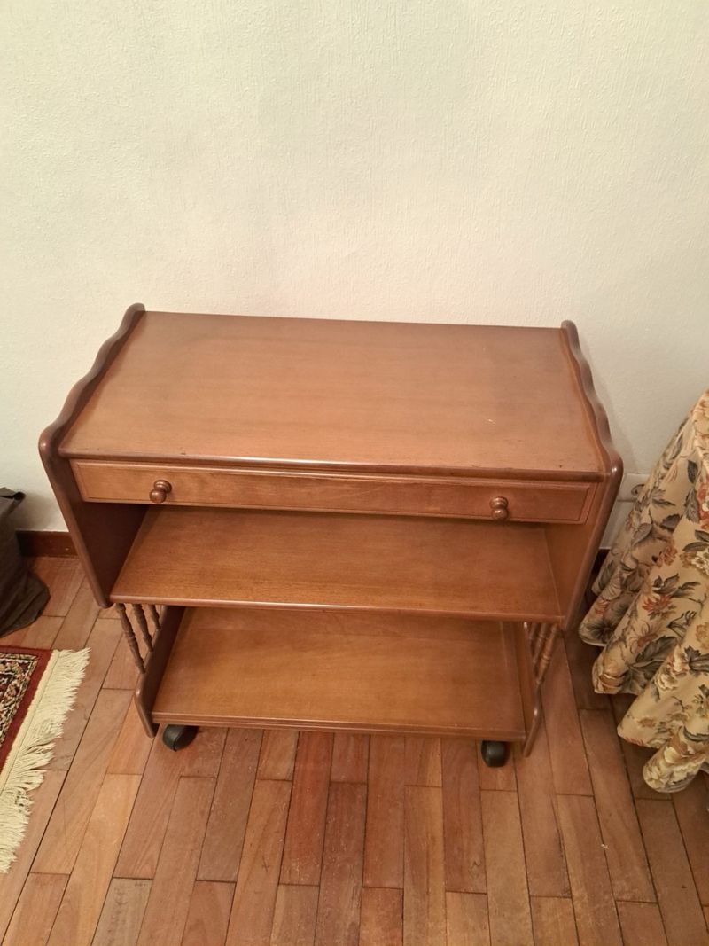 Mesa auxiliar con ruedas para TV afbeelding 2