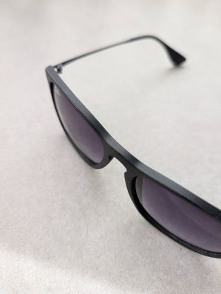 Occhiali da sole uomo Ray-Ban 4187 Chris