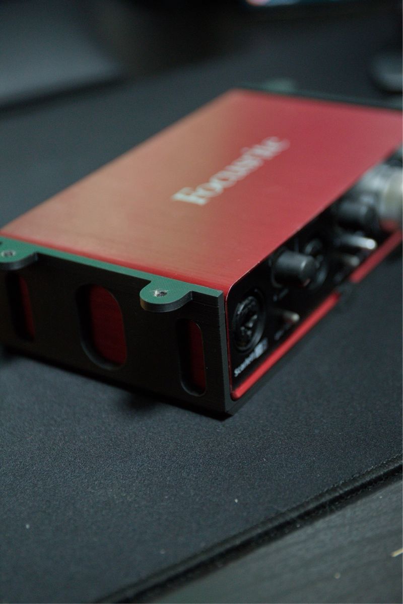 Focusrite Scarlett 2i2 3th Gen Soporte afbeelding 3