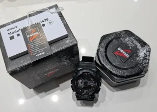 Reloj Casio G-Shock Negro y Plateado