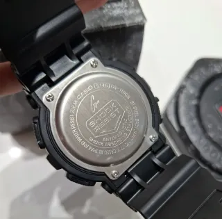 Reloj Casio G-Shock Negro y Plateado