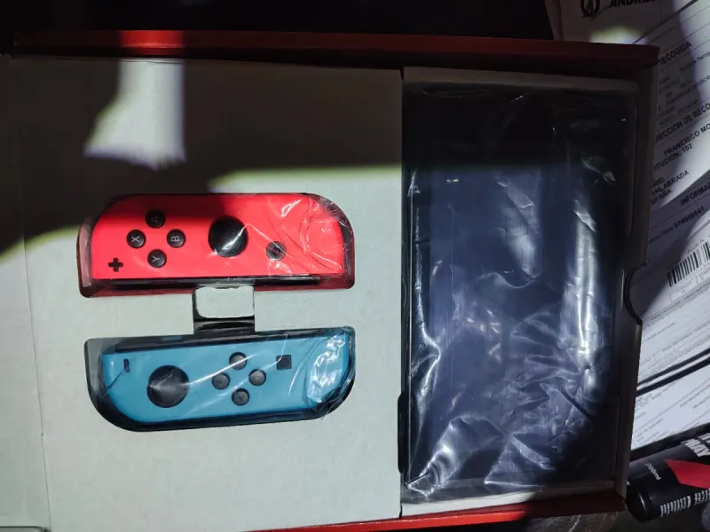 Nintendo Switch Azul y Naranja afbeelding 3